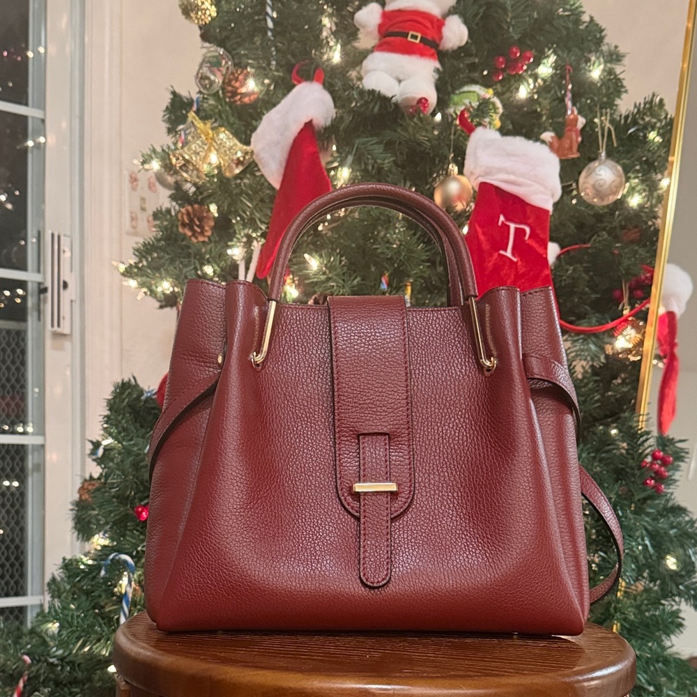 Chic Burgundy Leather Satchel